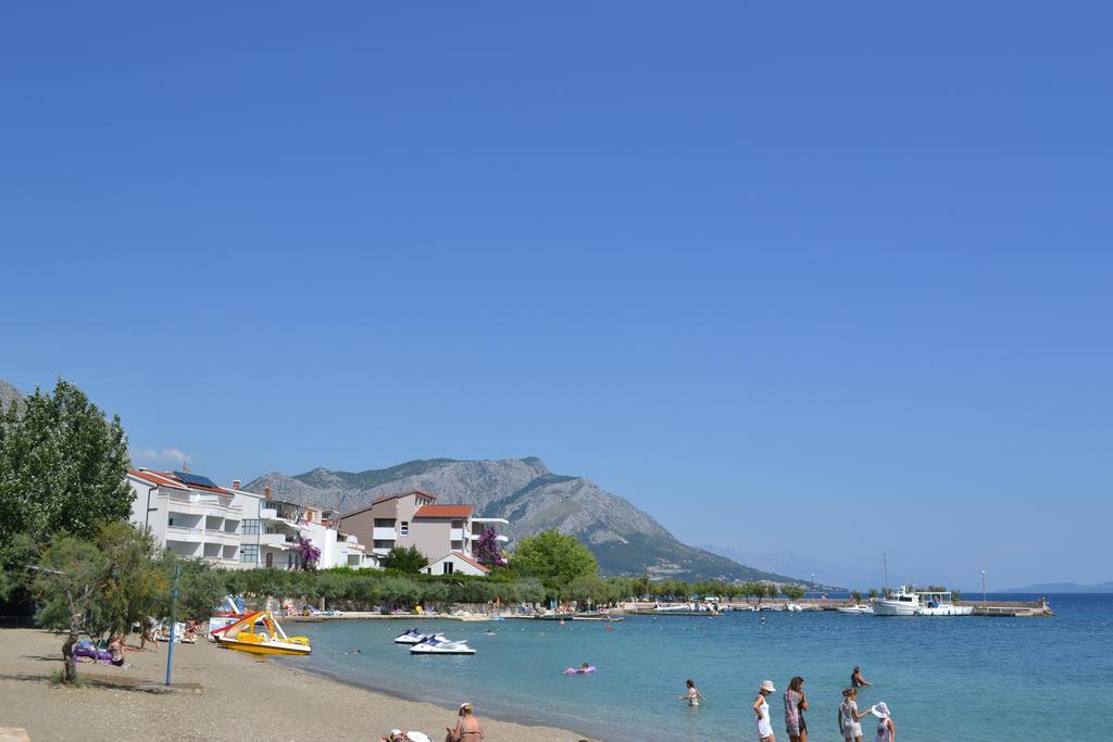Apartments Iskra Duće Buitenkant foto